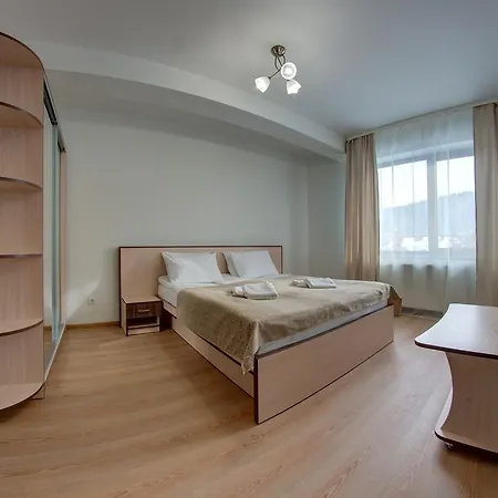 Dolyna Gir מלון בוקובל